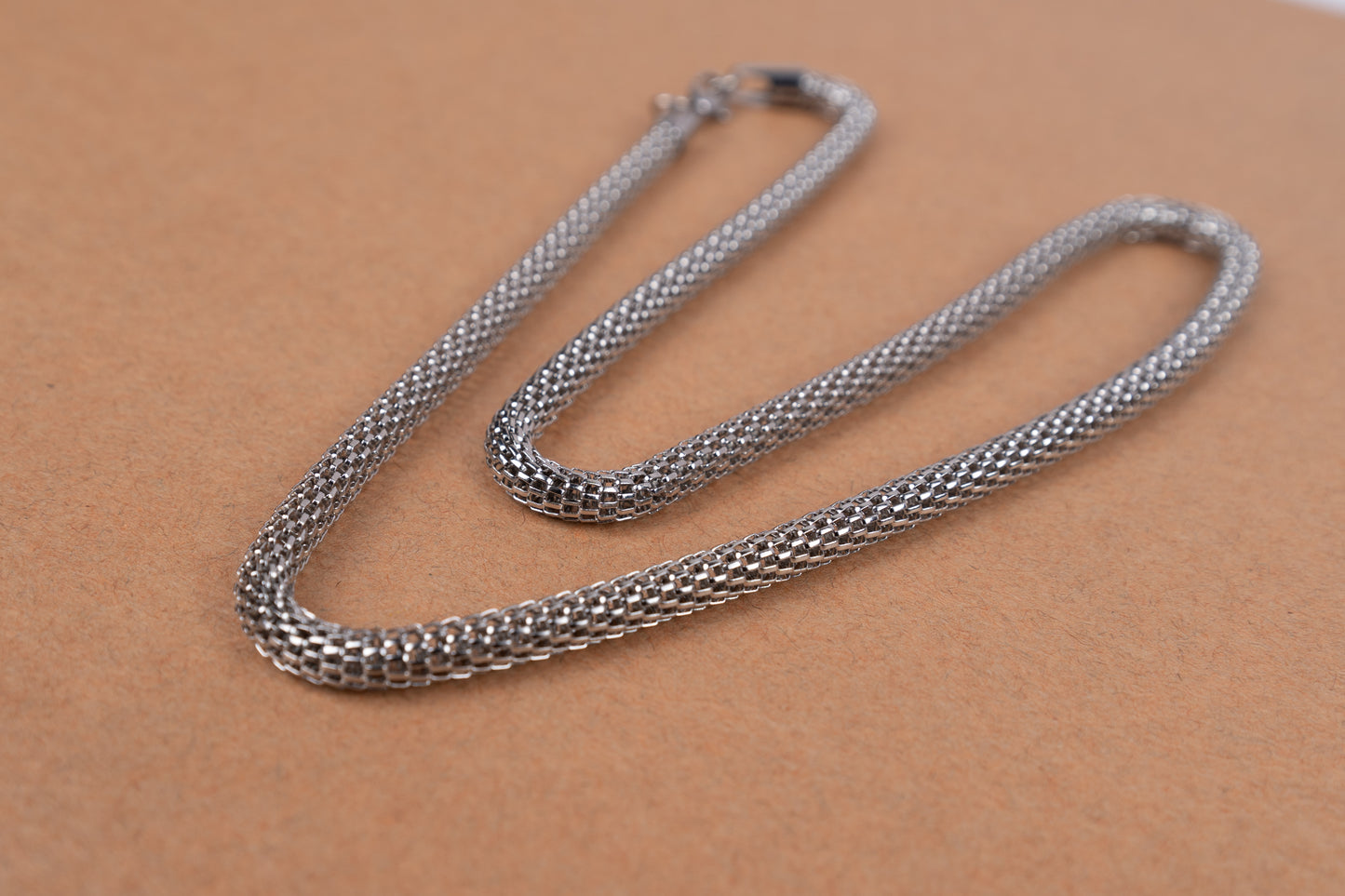 Elegant Chain in Men's Accessories