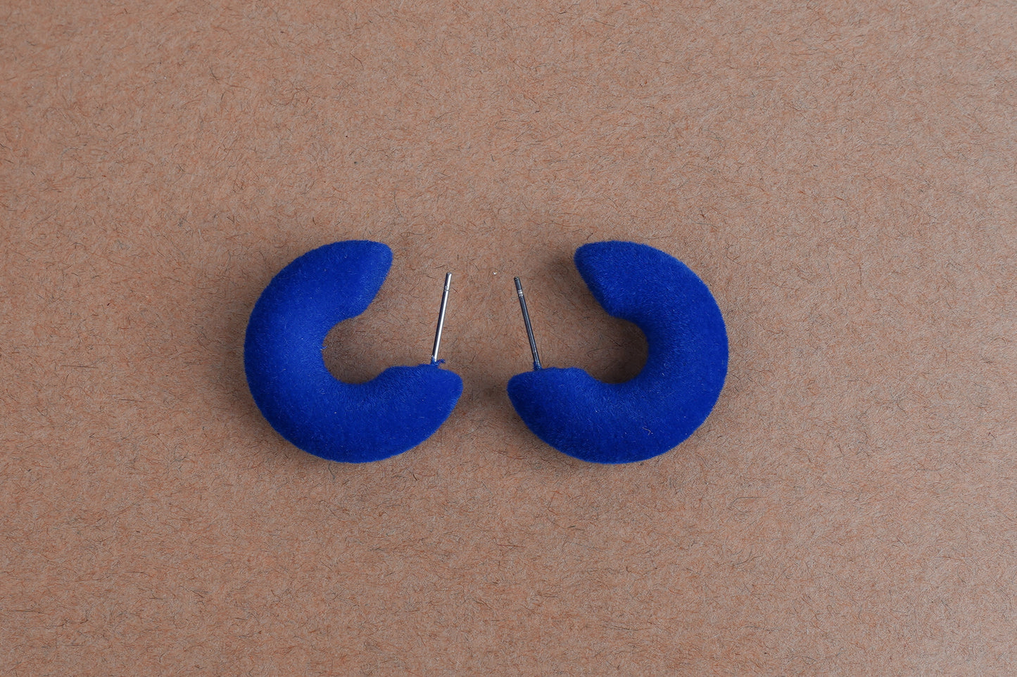 Blue Crescent-shaped Korean Earrings