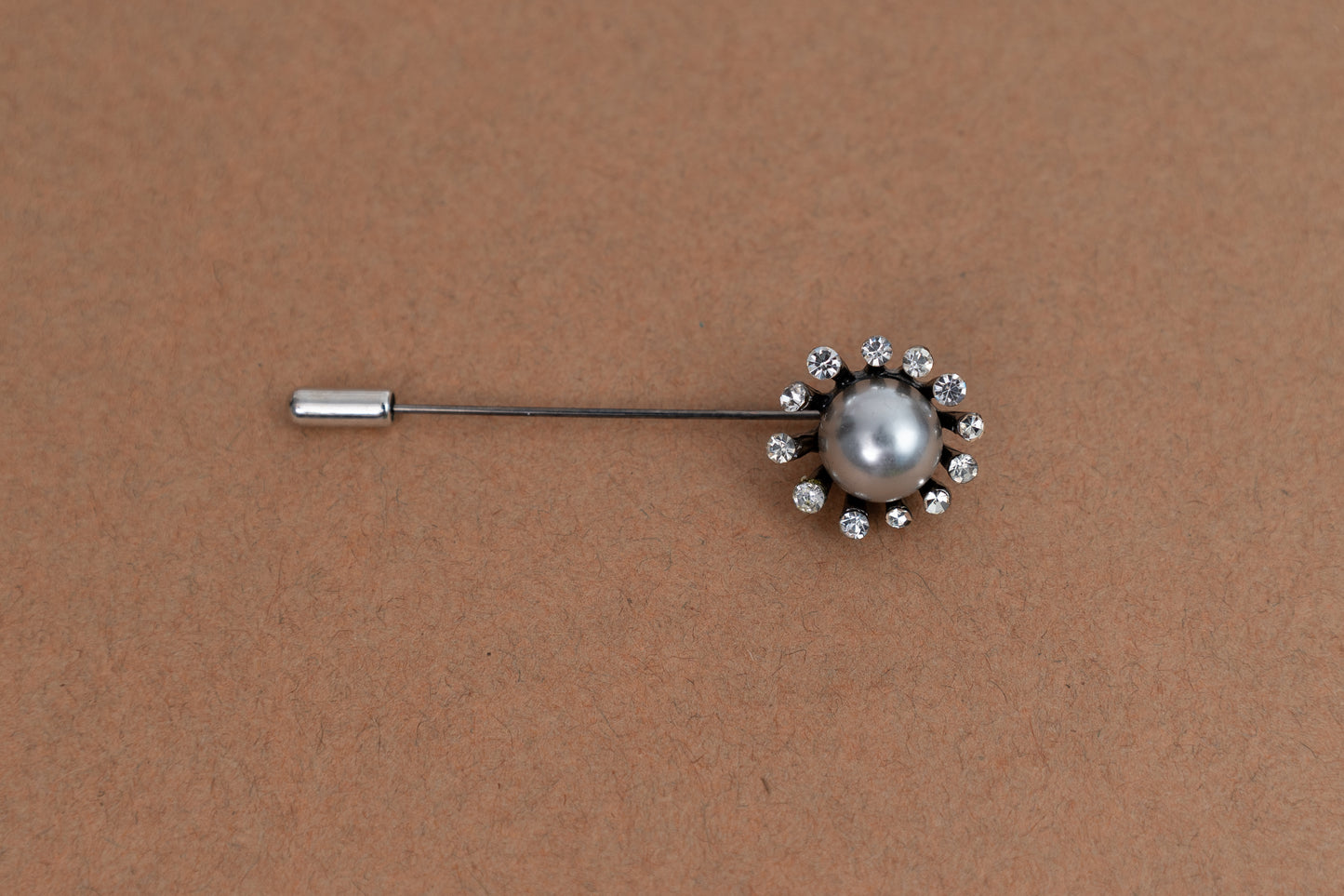 Gentleman's Pearl Design Lapel Pin for Men