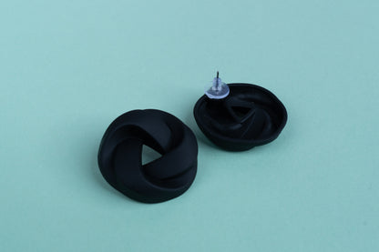 Knot-Shaped Elegant Black Korean Earrings